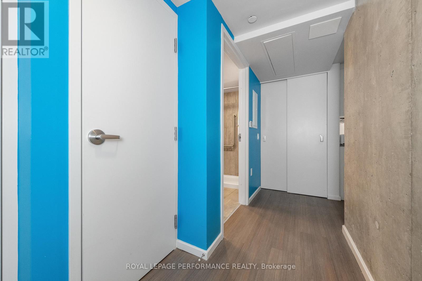 *Photo prior to most recent tenant occupancy
