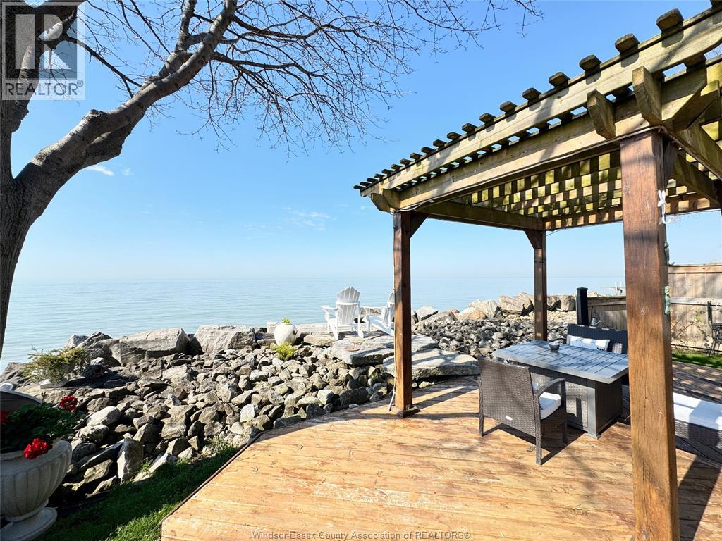 479 Lakeside DRIVE - 39