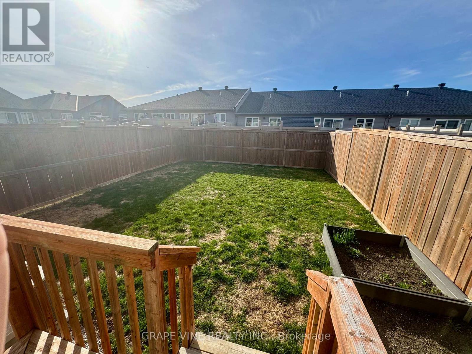923 LEISHMAN DRIVE — photo 31