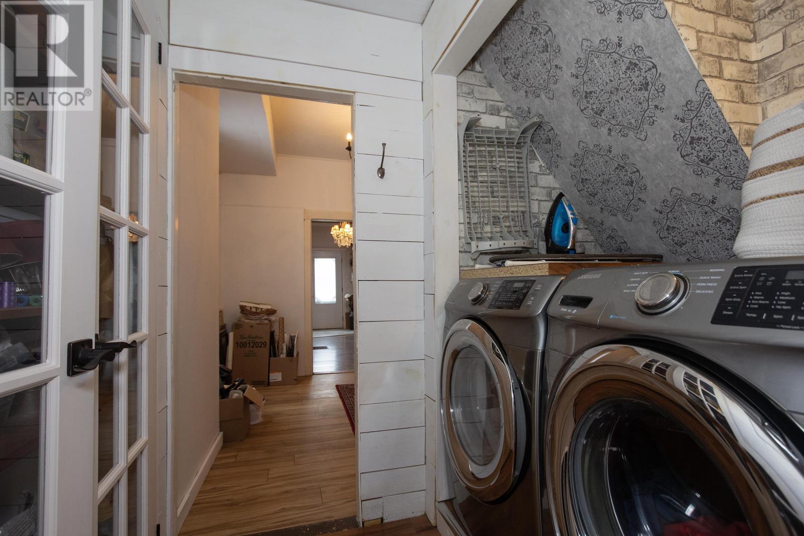 340 Foundry Street — photo 30