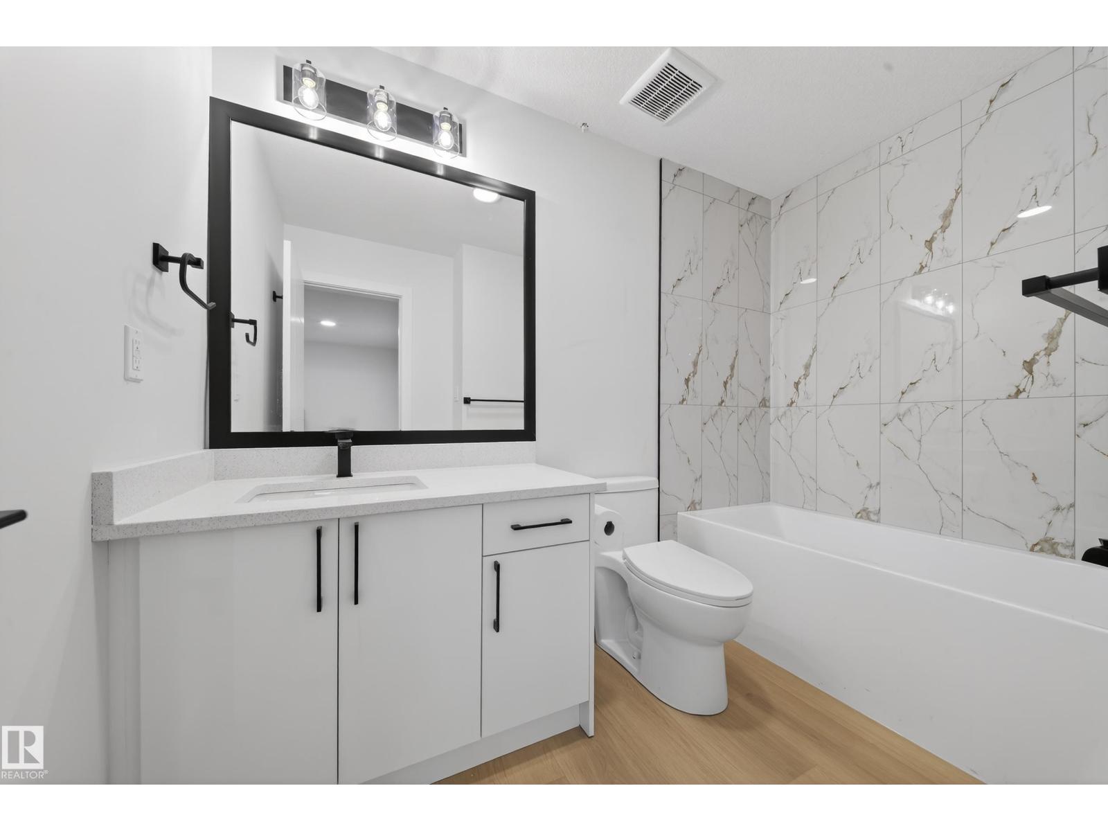 9907 68 ST NW - 57
