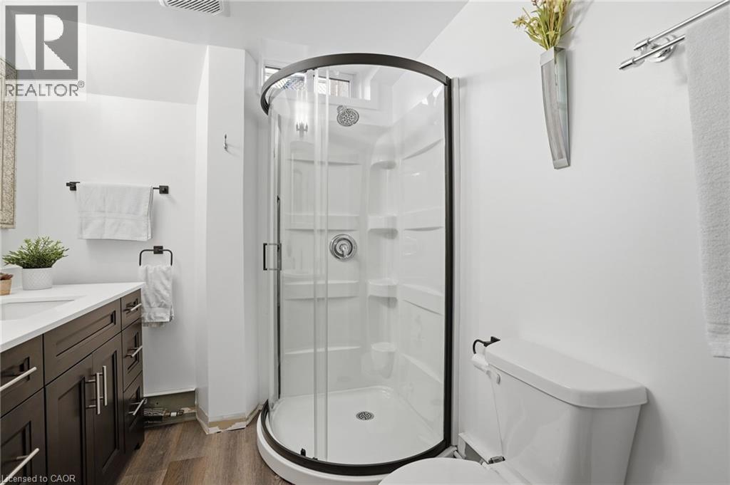 2 HICKORY Court — photo 30