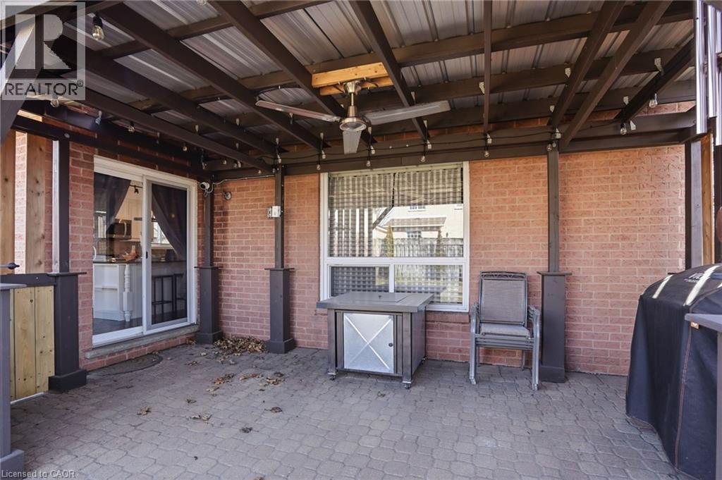 2 HICKORY Court - 36