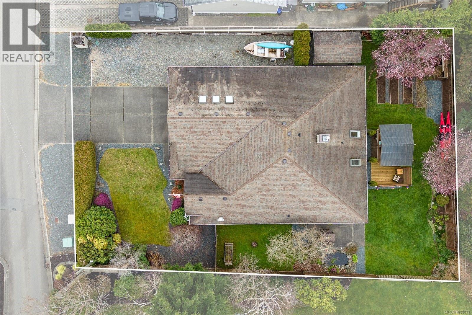 736 Barclay Cres - 42