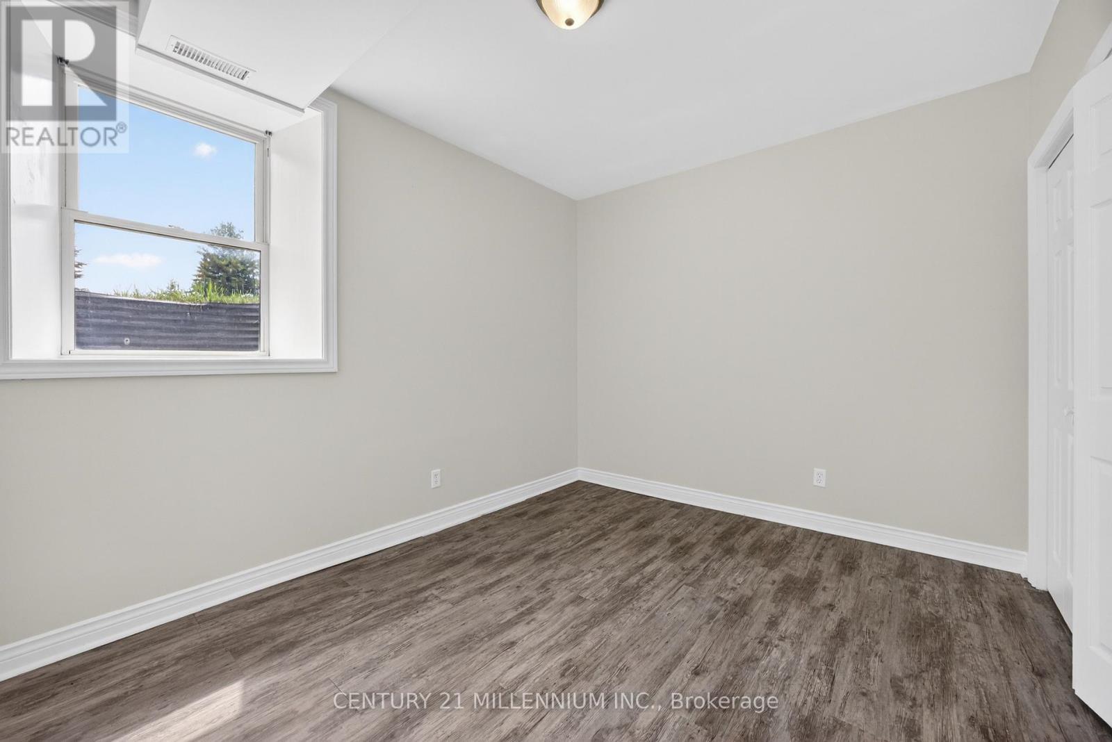 10 MILL STREET - 45