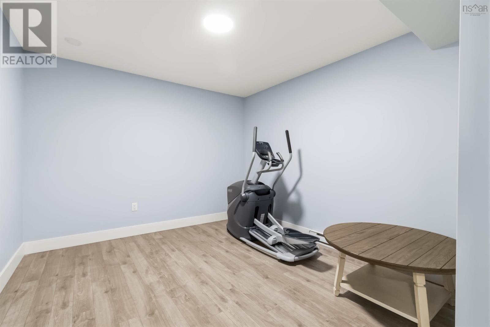 426 Wisteria Lane — photo 40