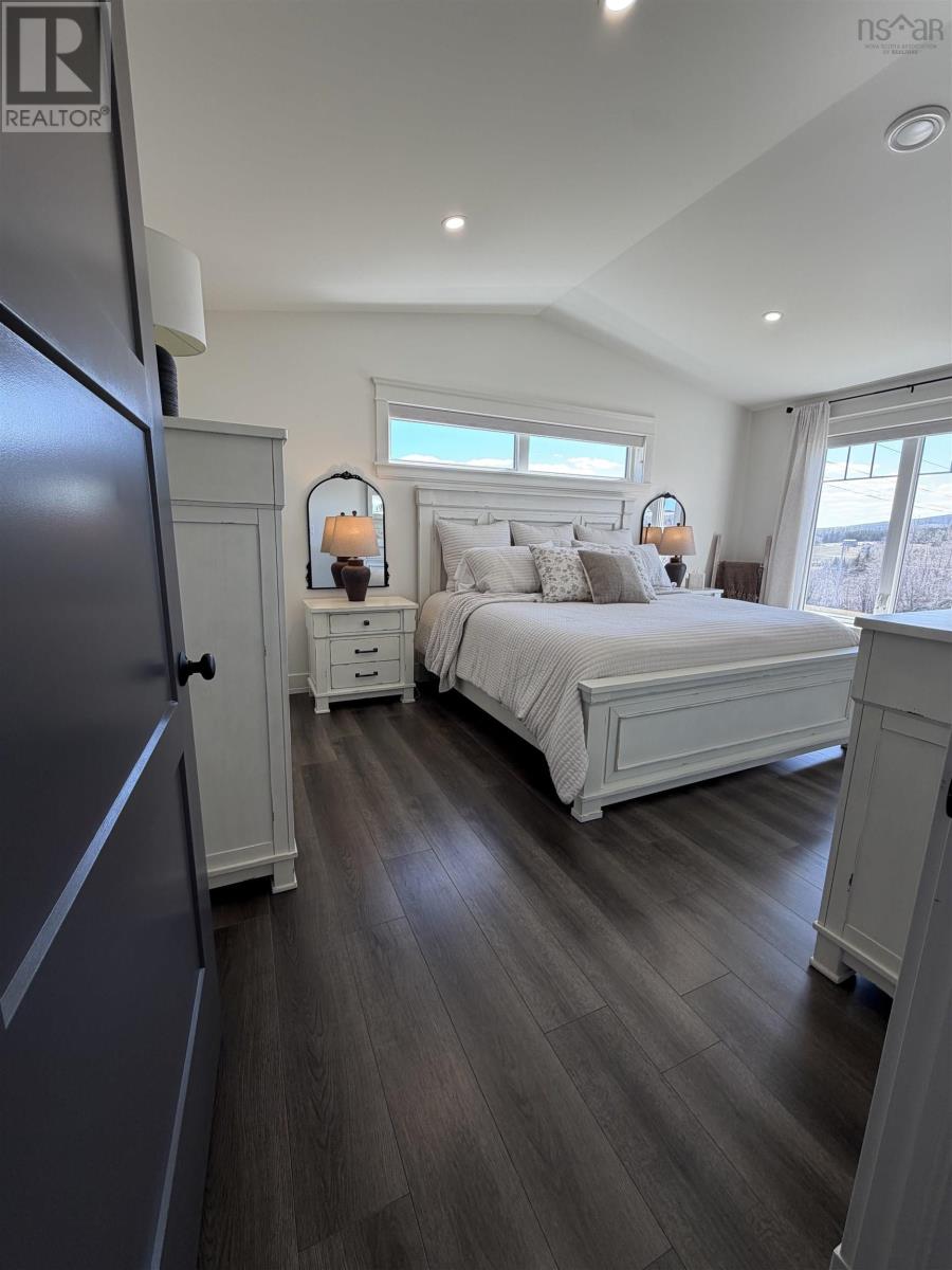 Property 19 of 32 of 17 Birds Eye View Lane  B2G 2L1