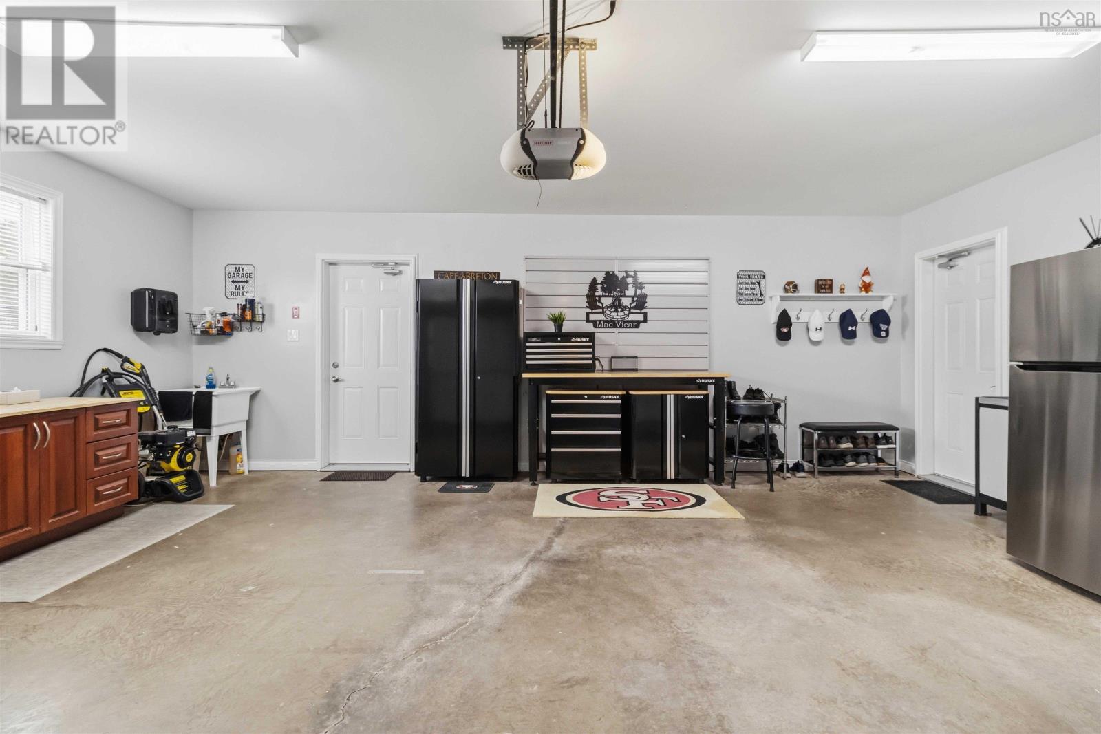 Property 36 of 50 of 1160 Westwood Blvd Boulevard