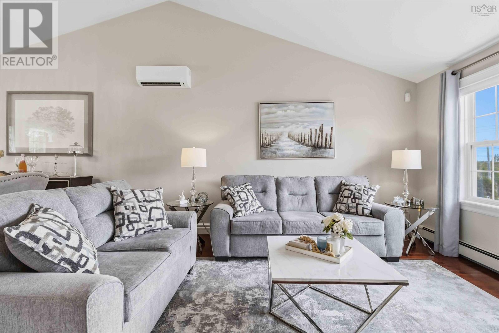 Property 5 of 50 of 1160 Westwood Blvd Boulevard