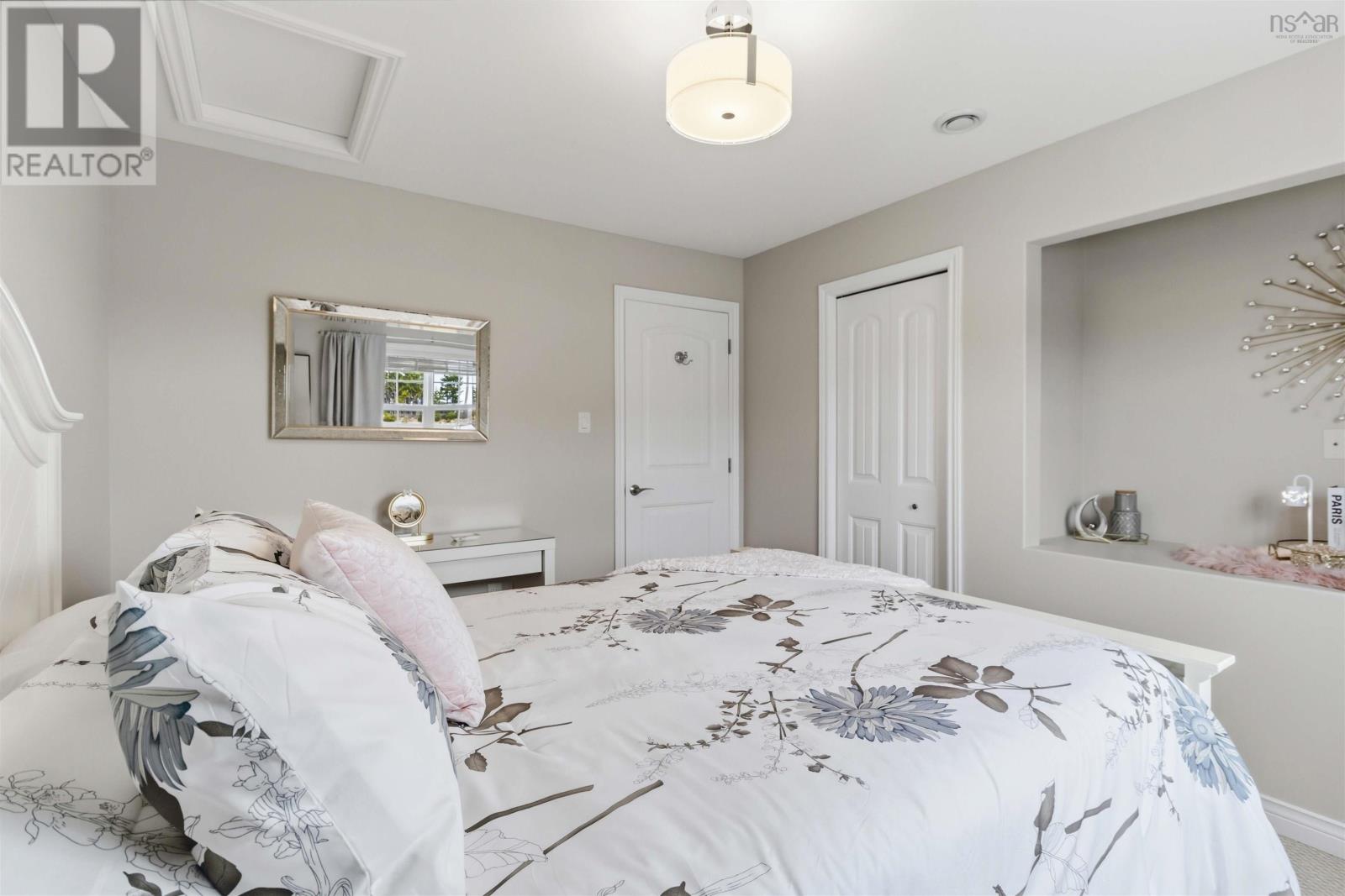 Property 23 of 50 of 1160 Westwood Blvd Boulevard