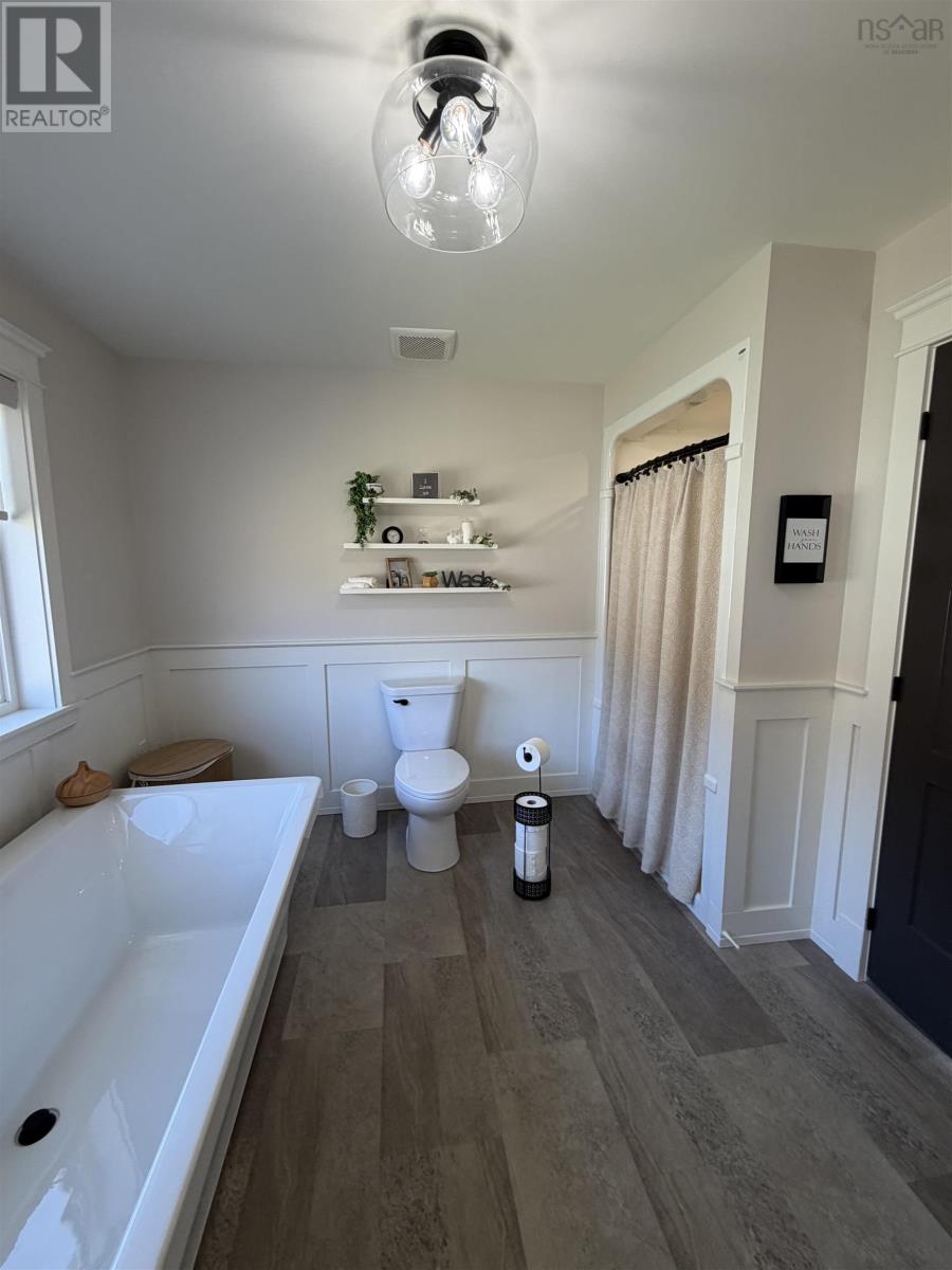 Property 25 of 32 of 17 Birds Eye View Lane  B2G 2L1