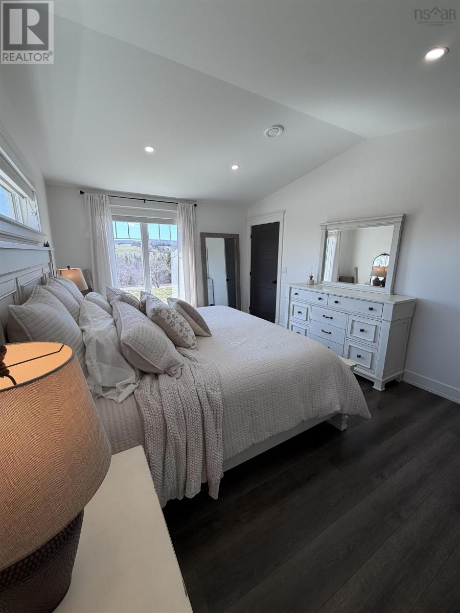 Property 18 of 32 of 17 Birds Eye View Lane  B2G 2L1