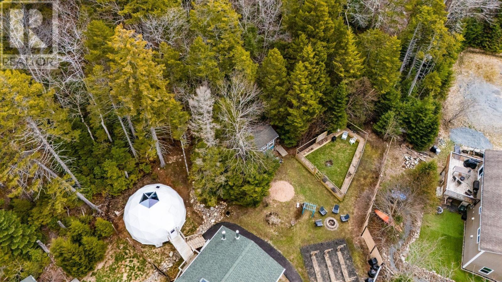 Property 47 of 52 of 163 Lakeland Street