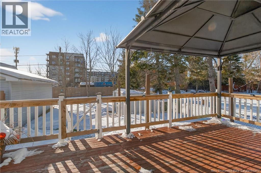 124 REDMOND Street - 29