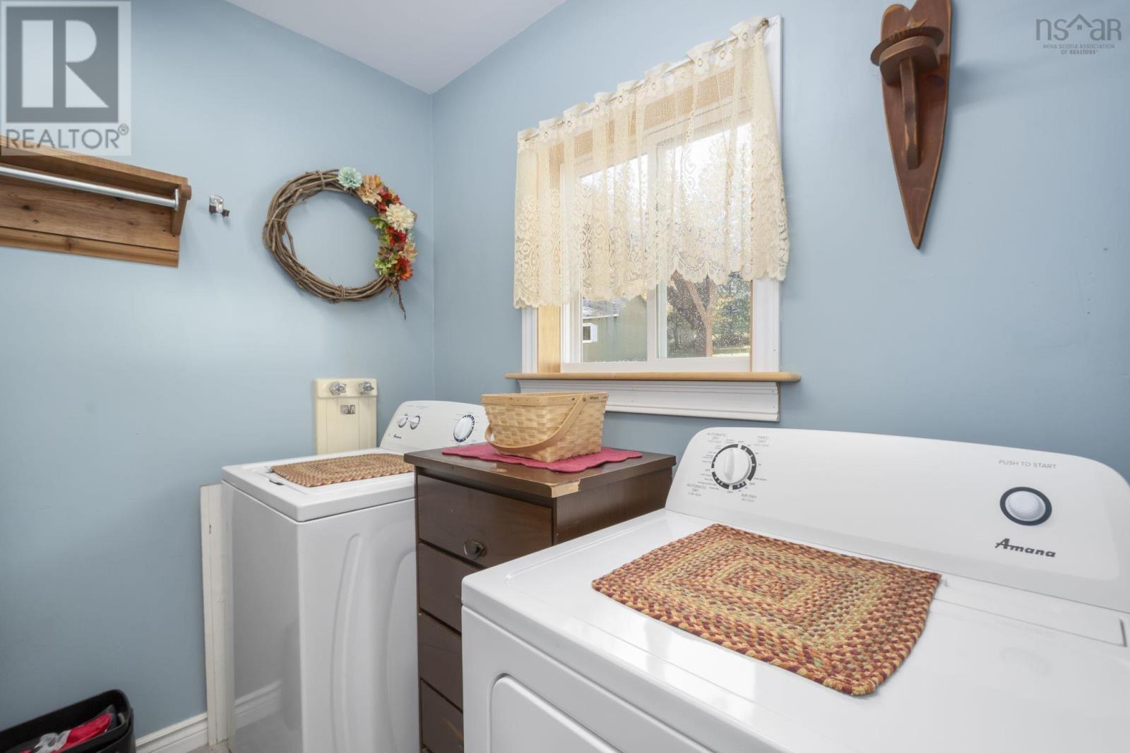 Property 23 of 36 of 25 Maple Avenue