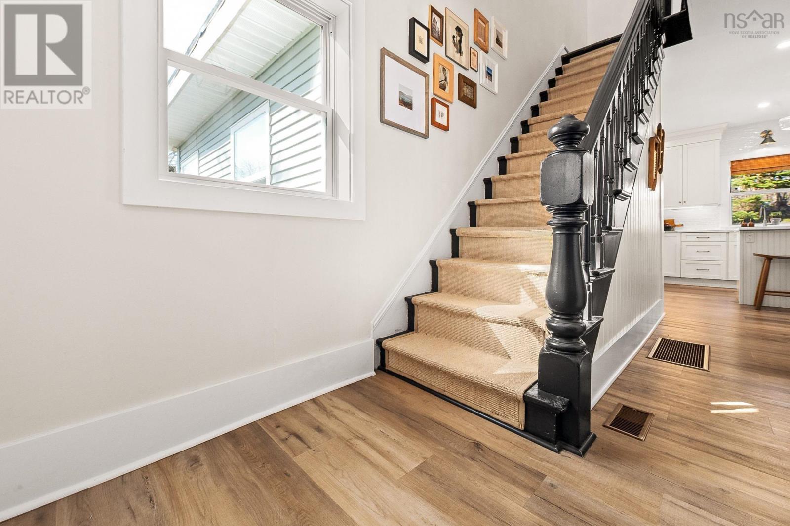 Property 29 of 51 of 1656 Wentworth Road