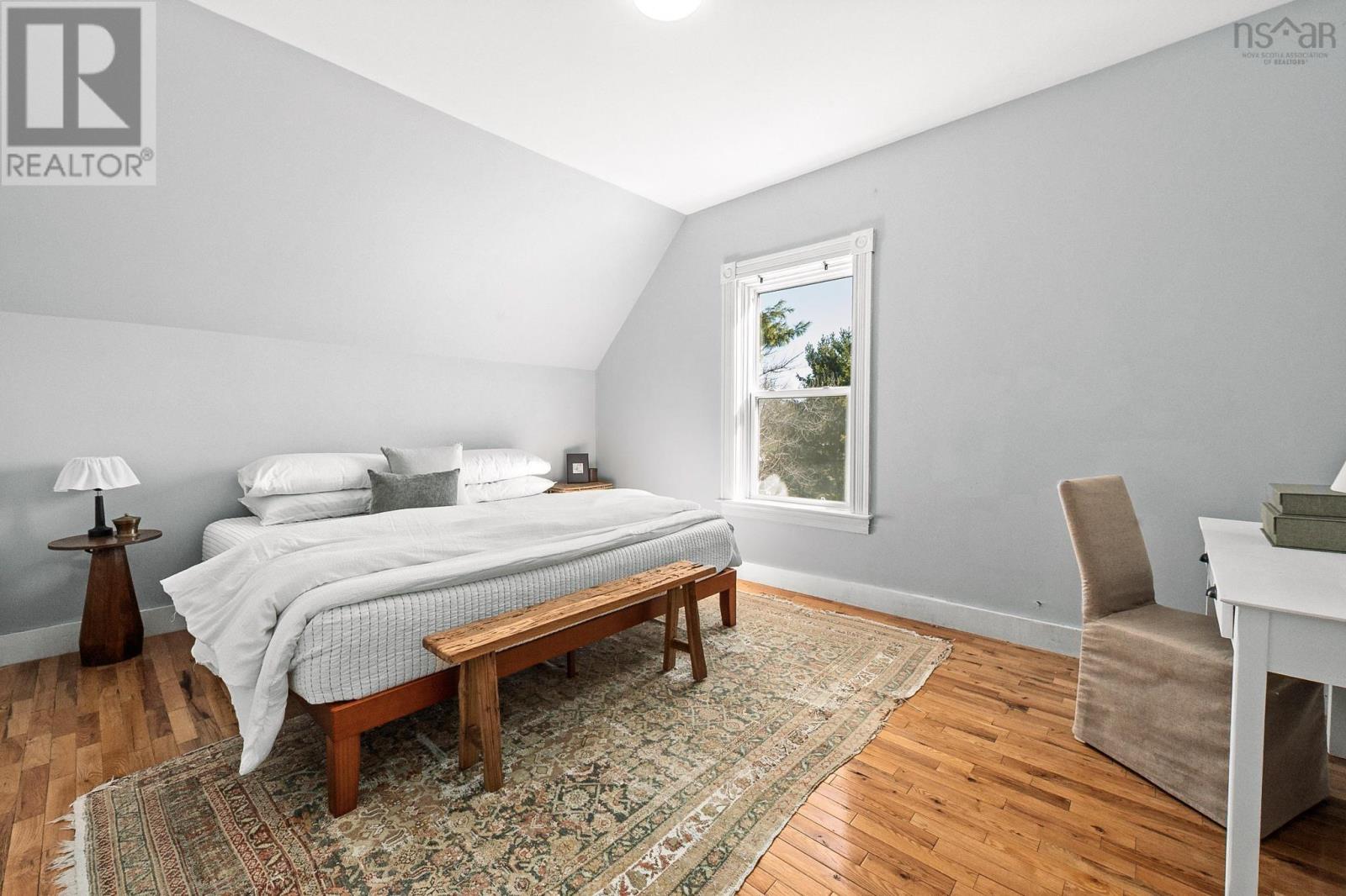 Property 31 of 51 of 1656 Wentworth Road