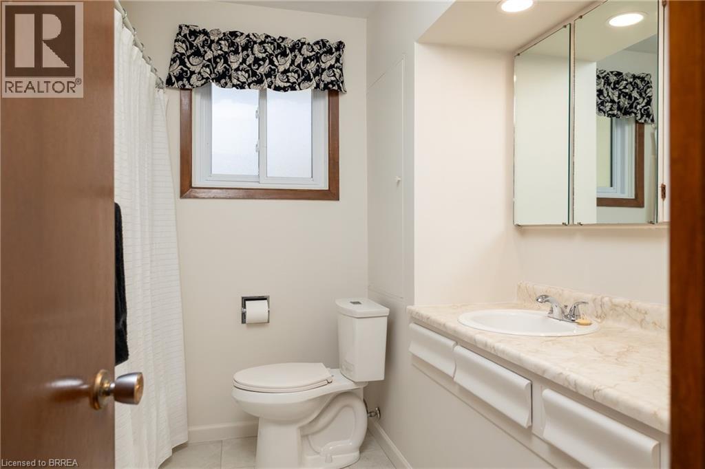 638 OAK PARK Road, Brantford, Ontario, N3T5L8 — Photo 28