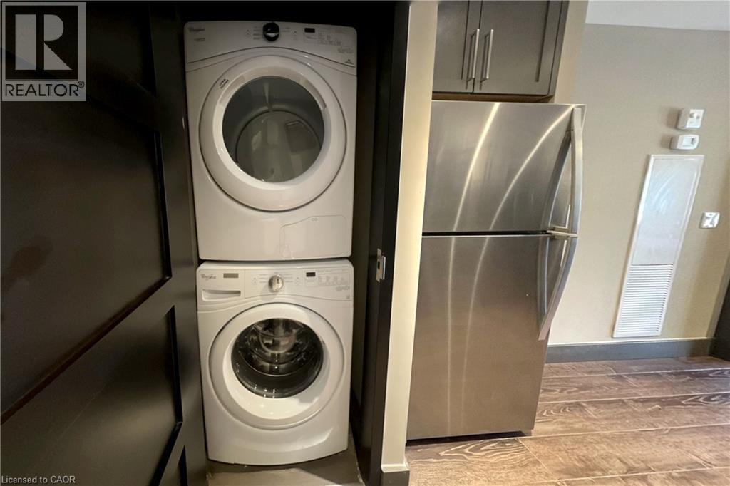 330 PHILLIP Street Unit# T2-2703, Waterloo, Ontario, N2L3W9 — Photo 13