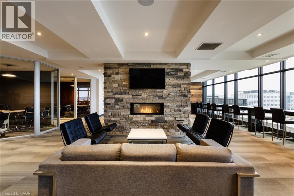 330 PHILLIP Street Unit# T2-2703, Waterloo, Ontario, N2L3W9 — Photo 4