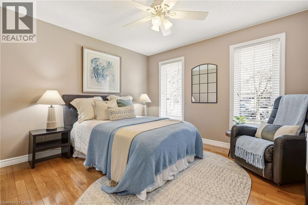 2416 BAXTER Crescent, Burlington, Ontario, L7M4A1 — Photo 6