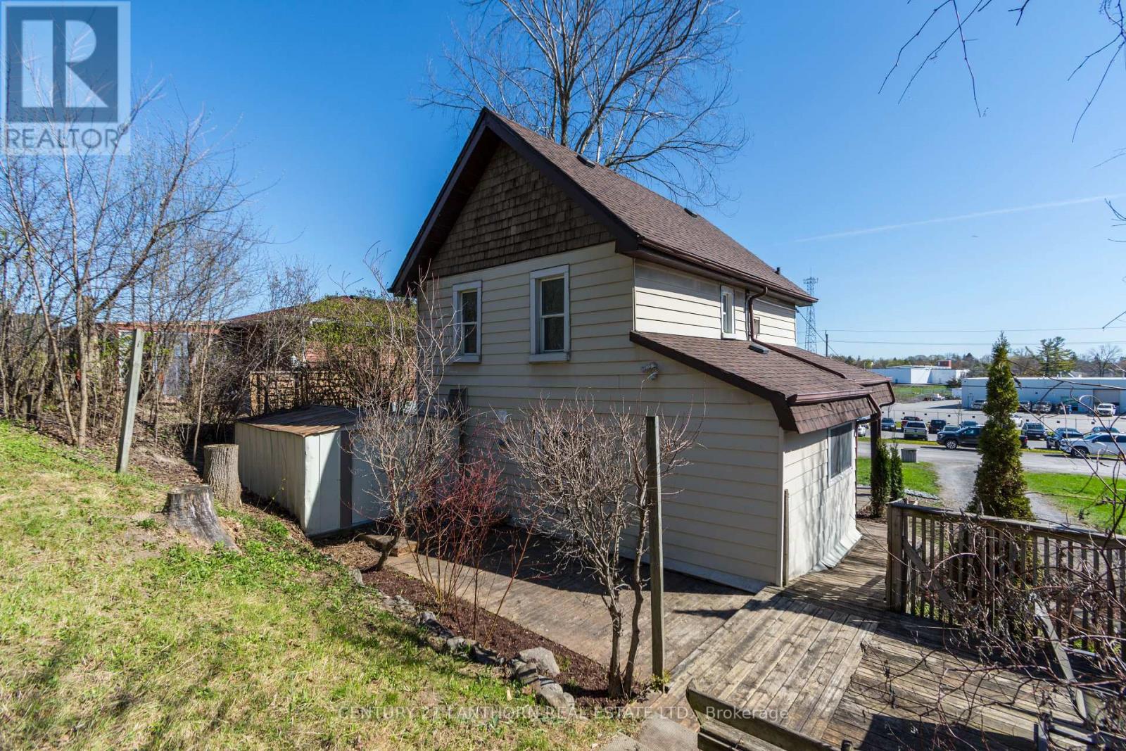 48 WALLBRIDGE CRESCENT — photo 26
