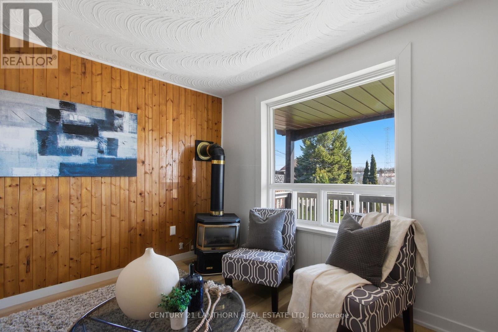 48 WALLBRIDGE CRESCENT — photo 7
