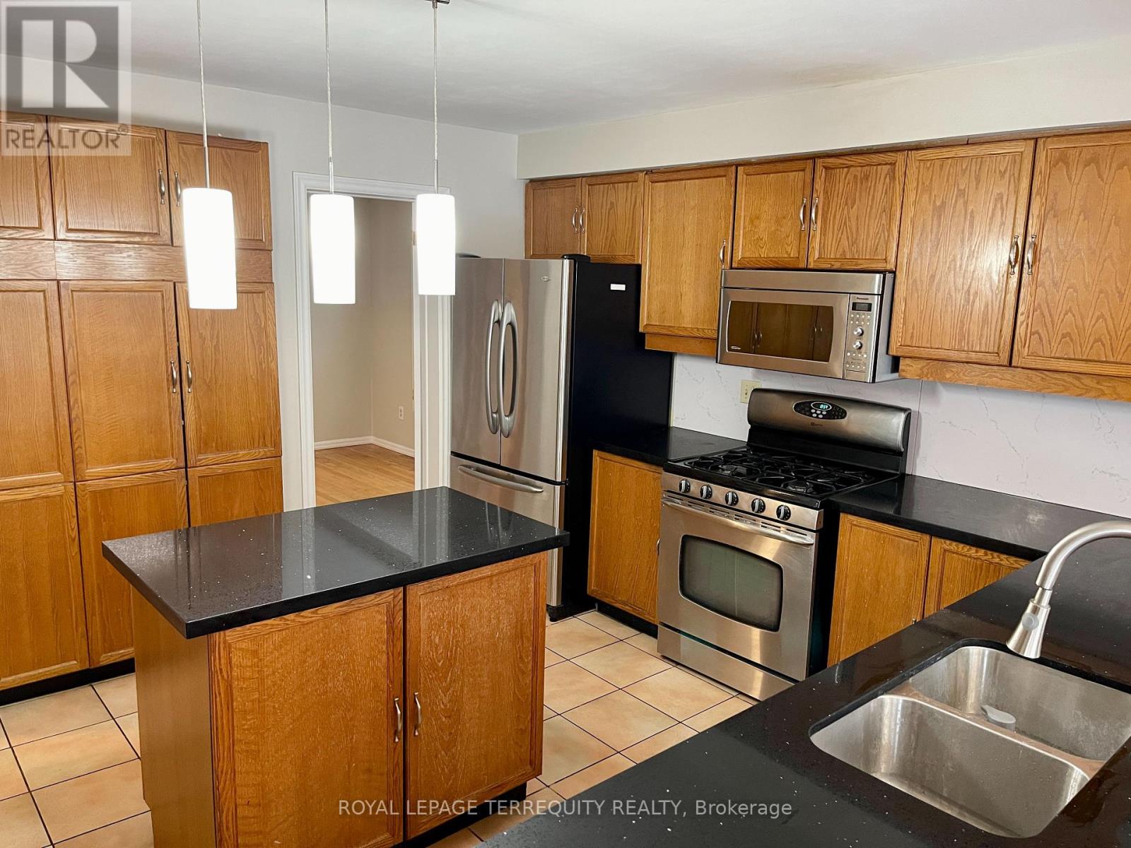 1328 EDDIE SHAIN DRIVE - 5
