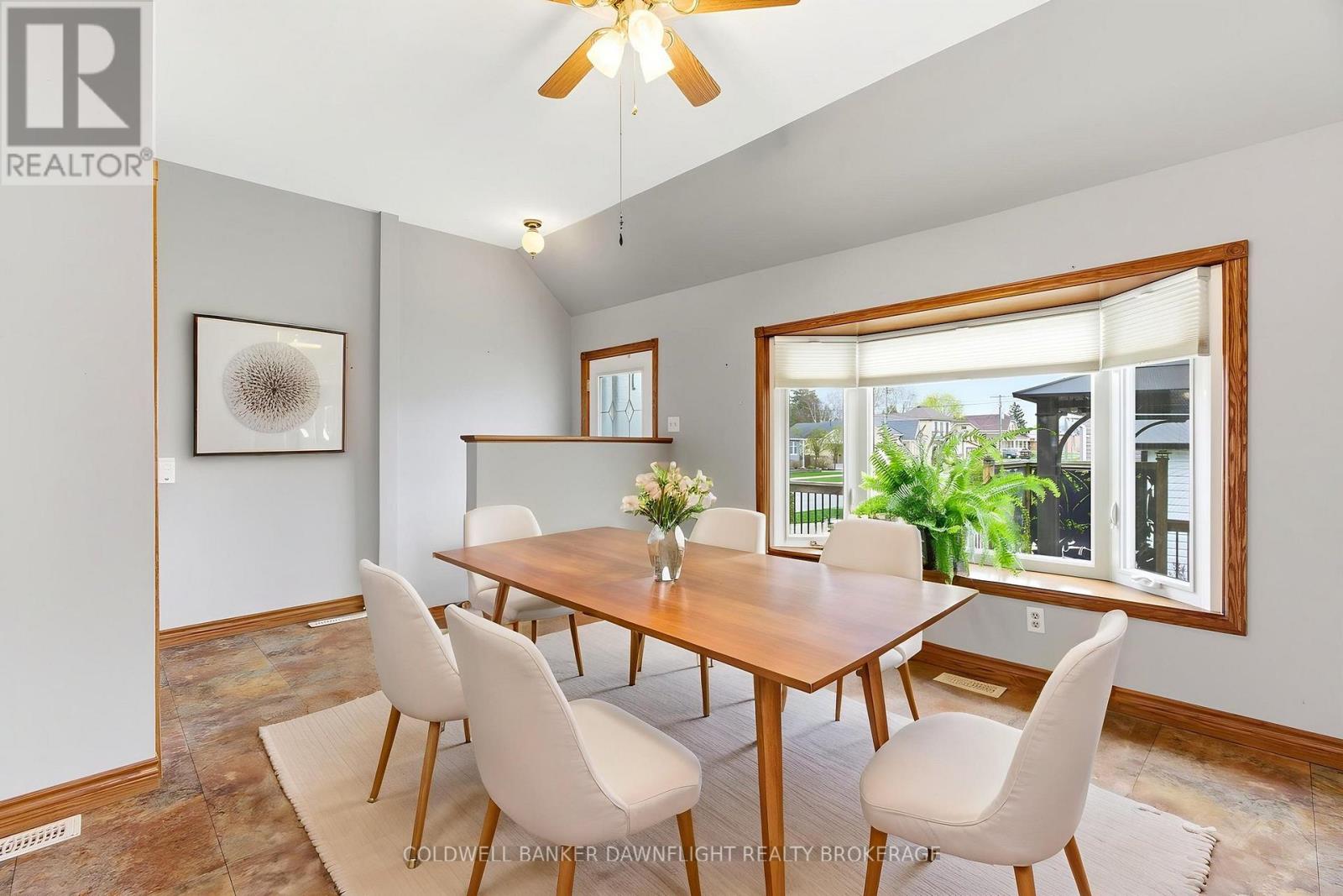 Virtually Staged- Dining Area