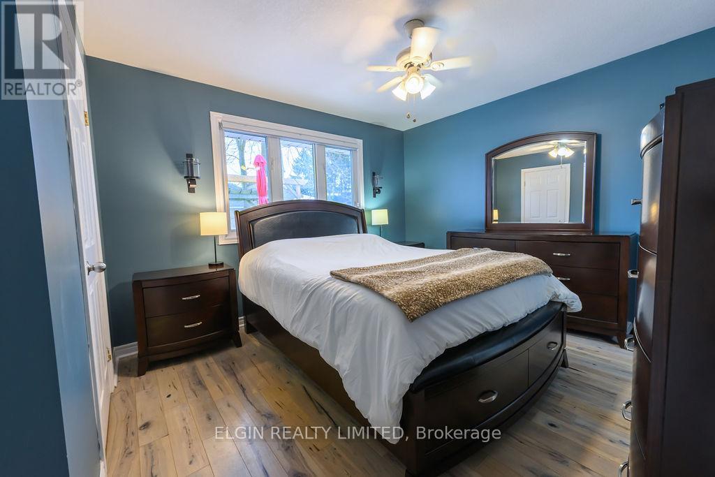 599 WELLINGTON STREET — photo 10