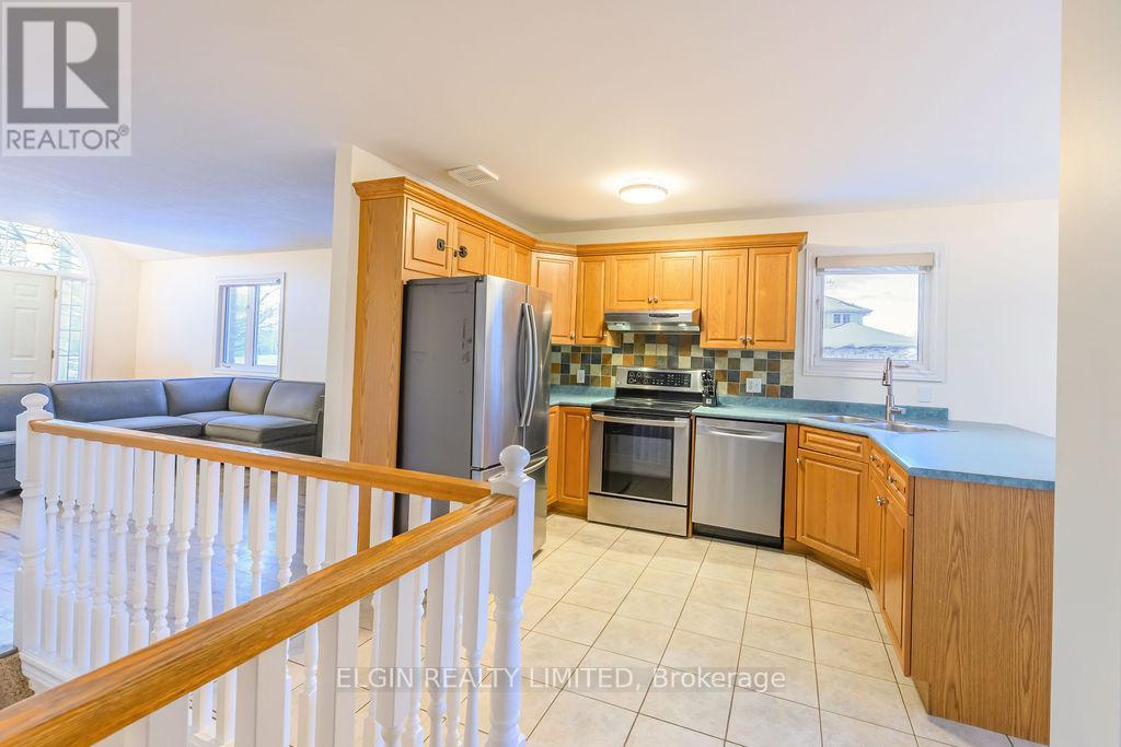 599 WELLINGTON STREET — photo 6