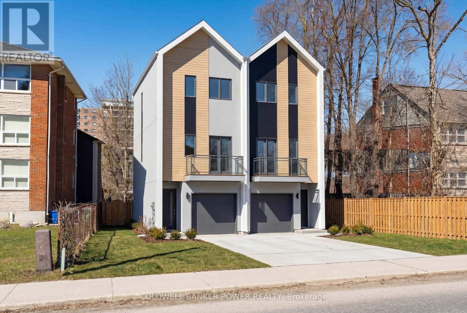 656 HURON STREET - photo 2