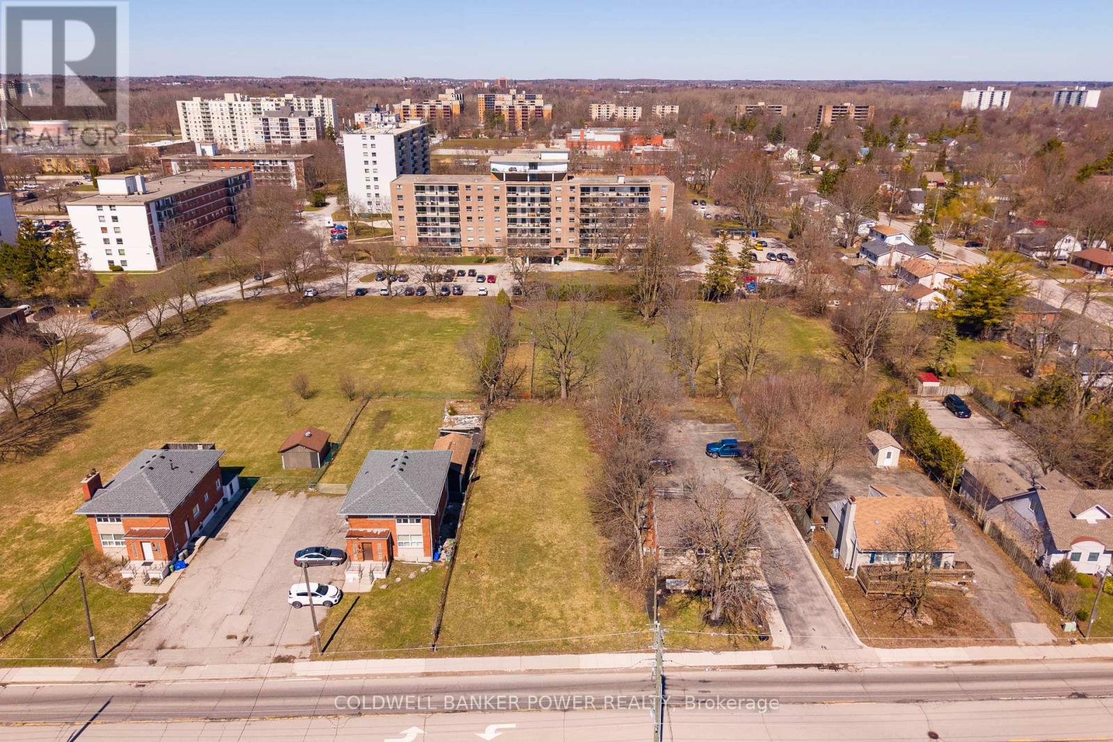 656 HURON STREET — photo 9