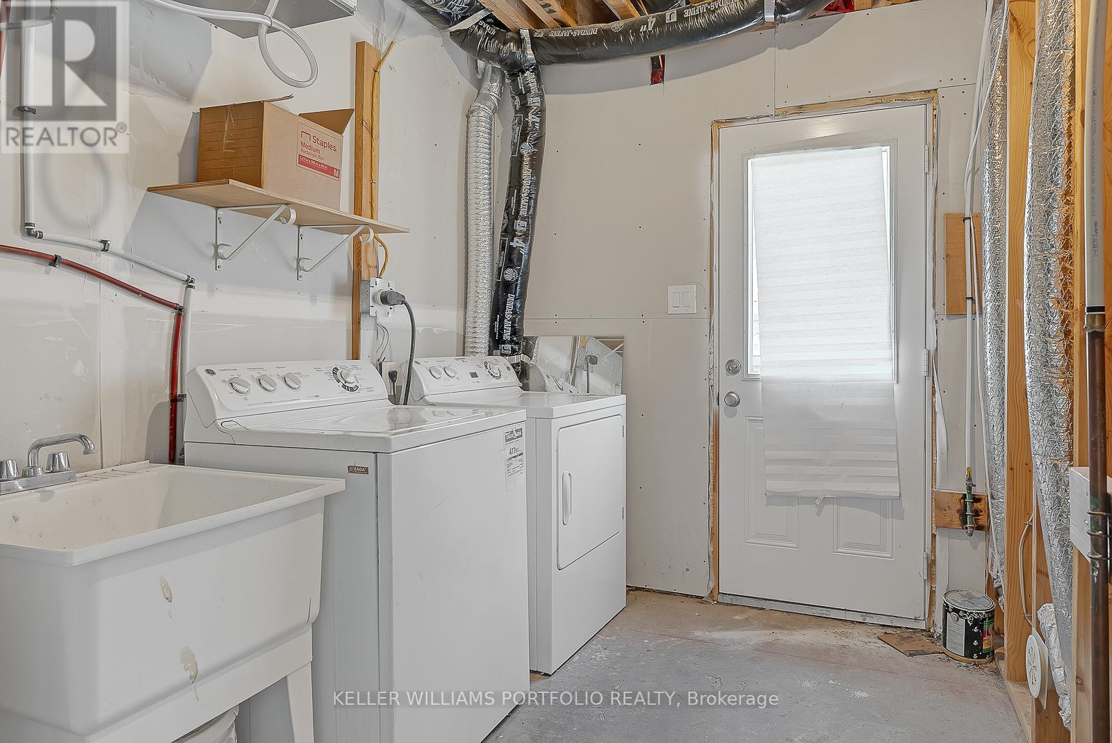 32 AFFLECK ROAD — photo 34