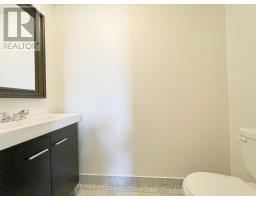 621a The Queensway, Toronto, ON M8Y1K4 Photo 13