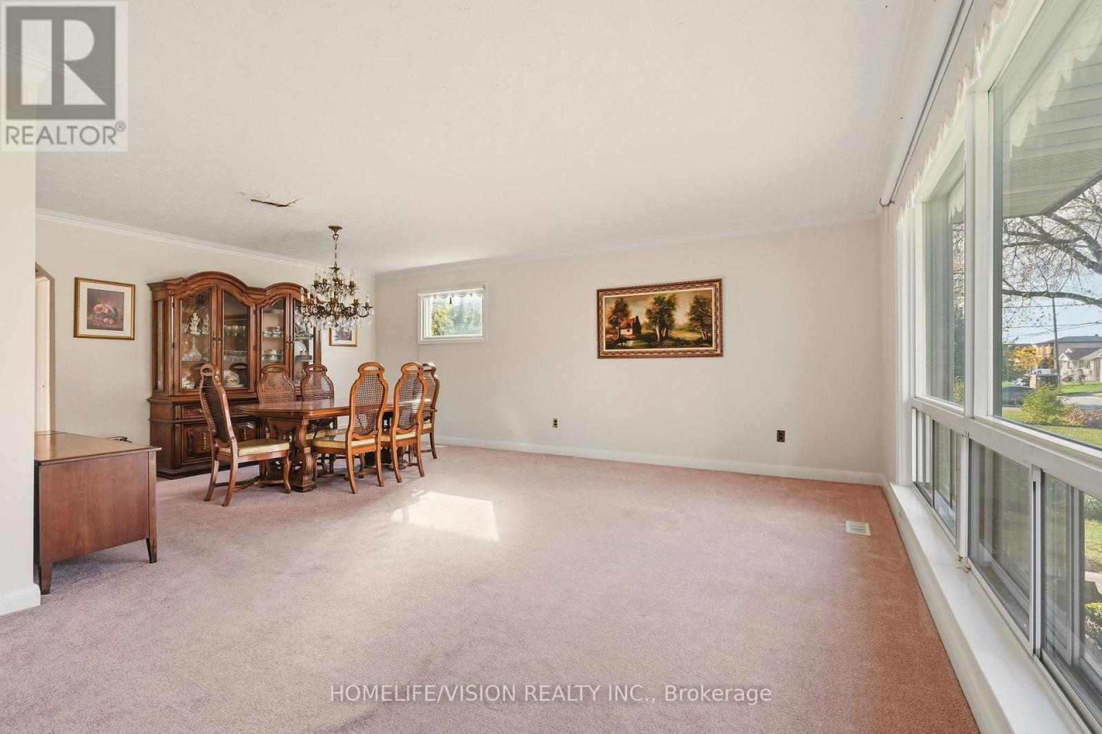 239 EPSOM DOWNS DRIVE — photo 20