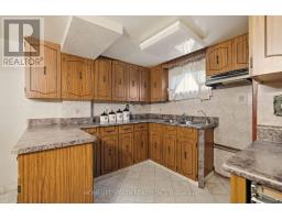 239 Epsom Downs Drive, Toronto, ON M3M1T3 Photo 38