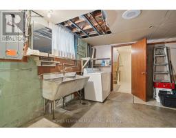 239 Epsom Downs Drive, Toronto, ON M3M1T3 Photo 45