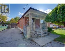 Kitchen - 239 Epsom Downs Drive, Toronto, ON M3M1T3 Photo 6