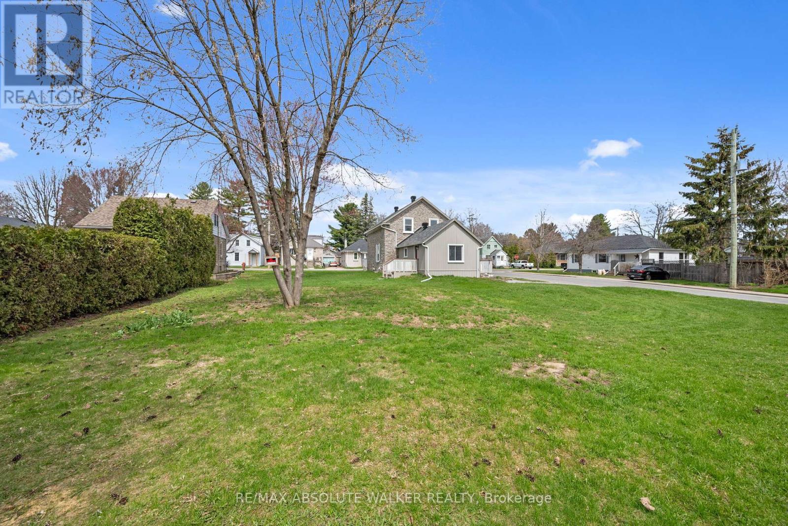 297 PARK STREET E - 39