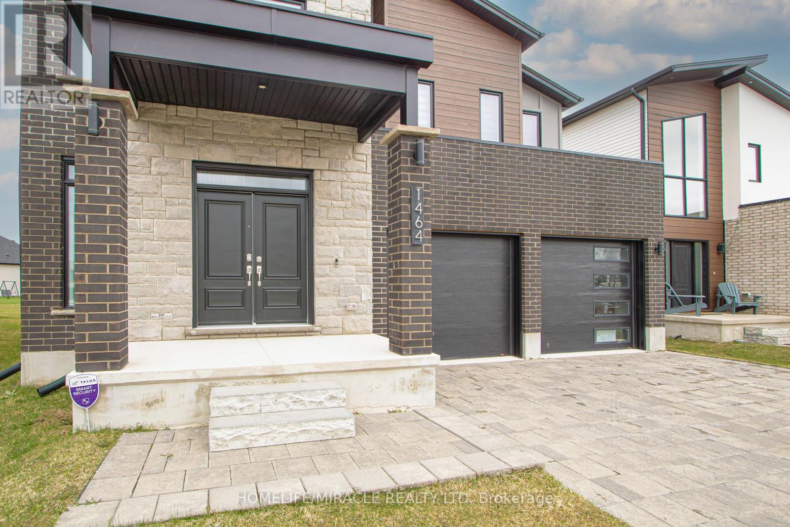 1464 MEDWAY PARK DRIVE - 2