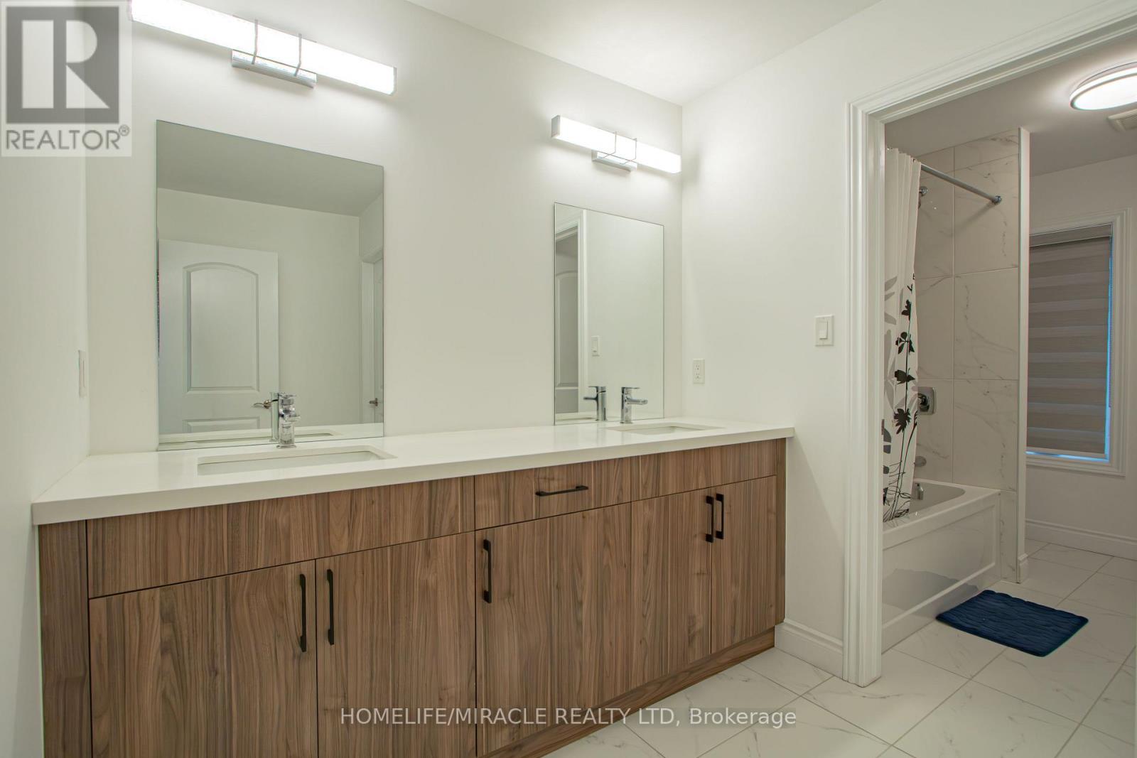 1464 MEDWAY PARK DRIVE — photo 36