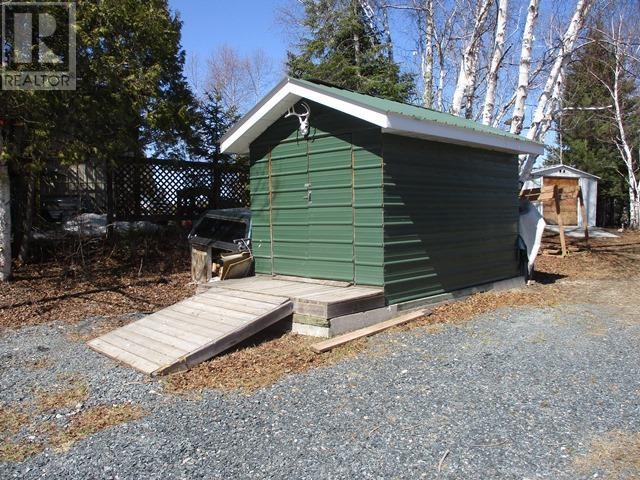 849 McIntyre DR — photo 19