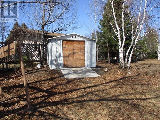 849 McIntyre DR — photo 20