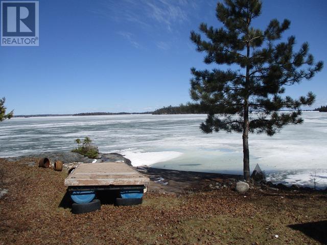 849 McIntyre DR — photo 24