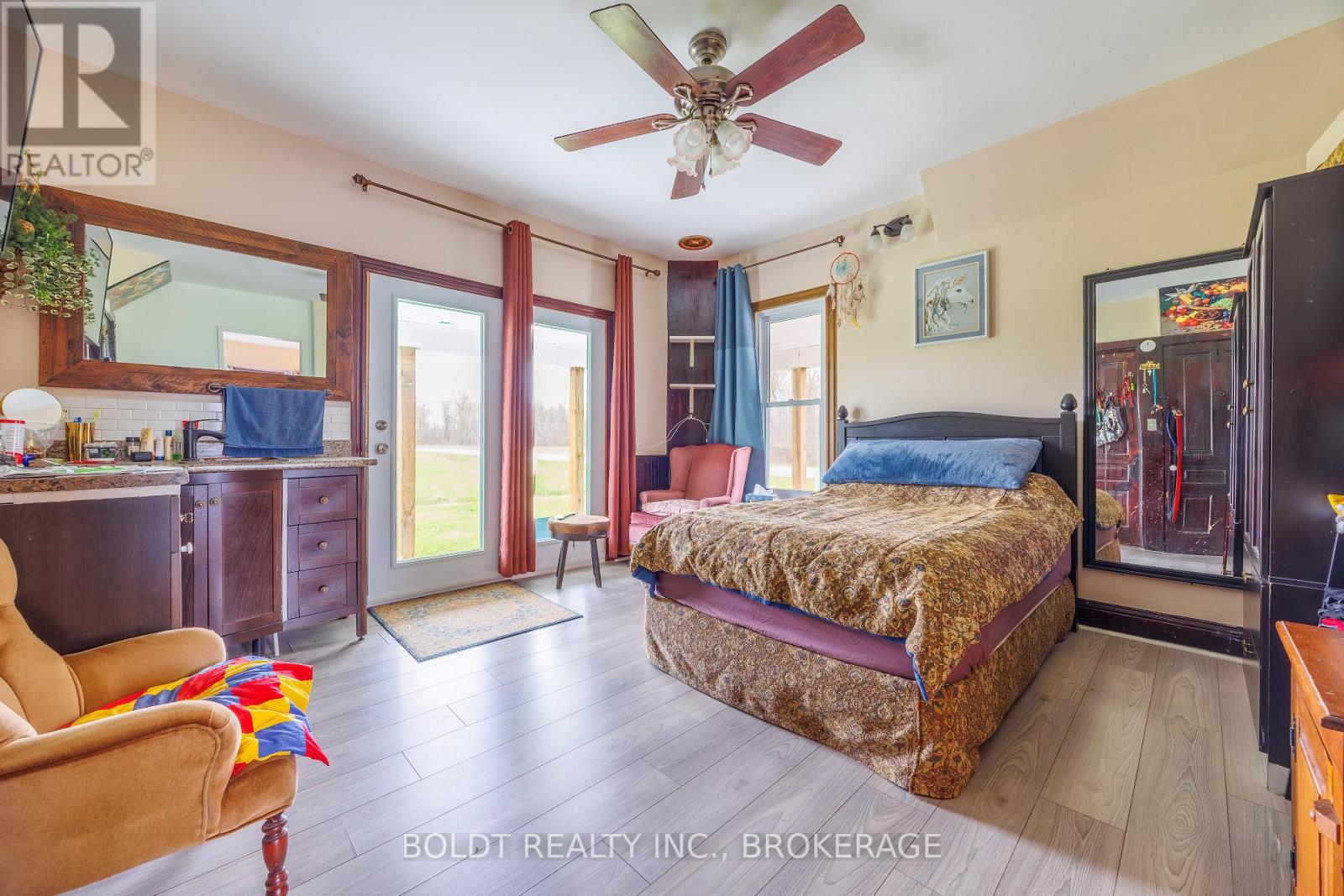 9694 WILLOUGHBY DRIVE — photo 15