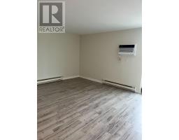 302 - 4692 Crysler Avenue, Niagara Falls, ON L2E3V8 Photo 8