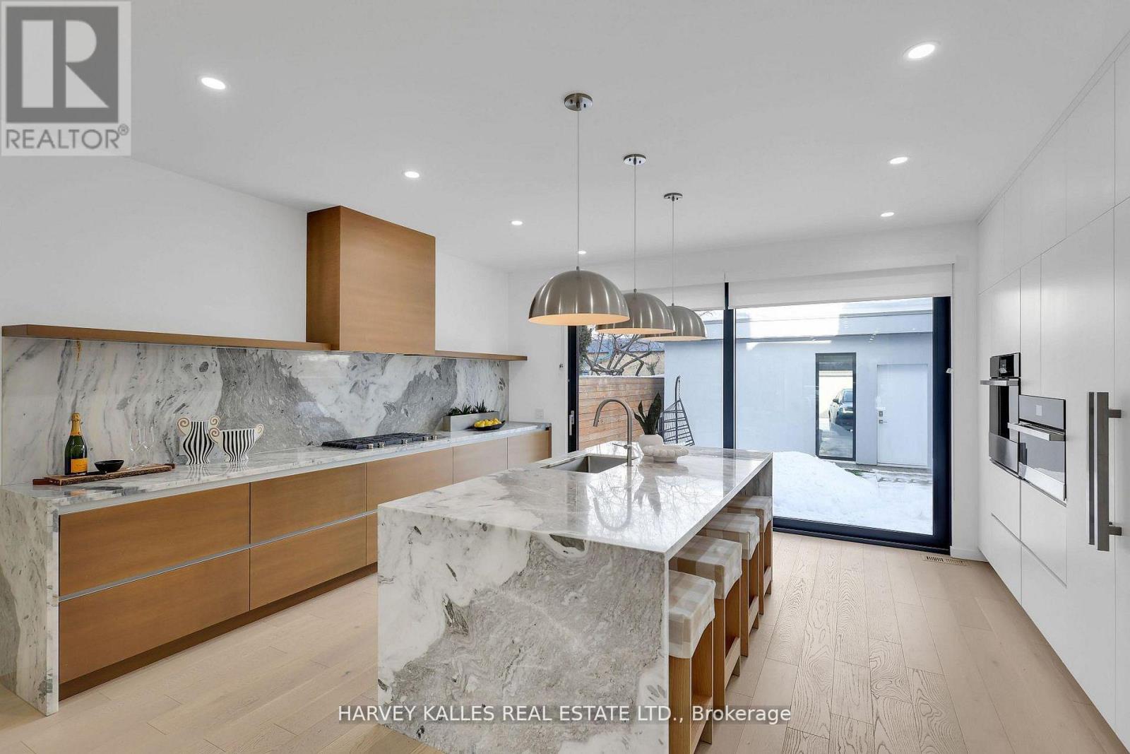 223 WYCHWOOD AVENUE - 13