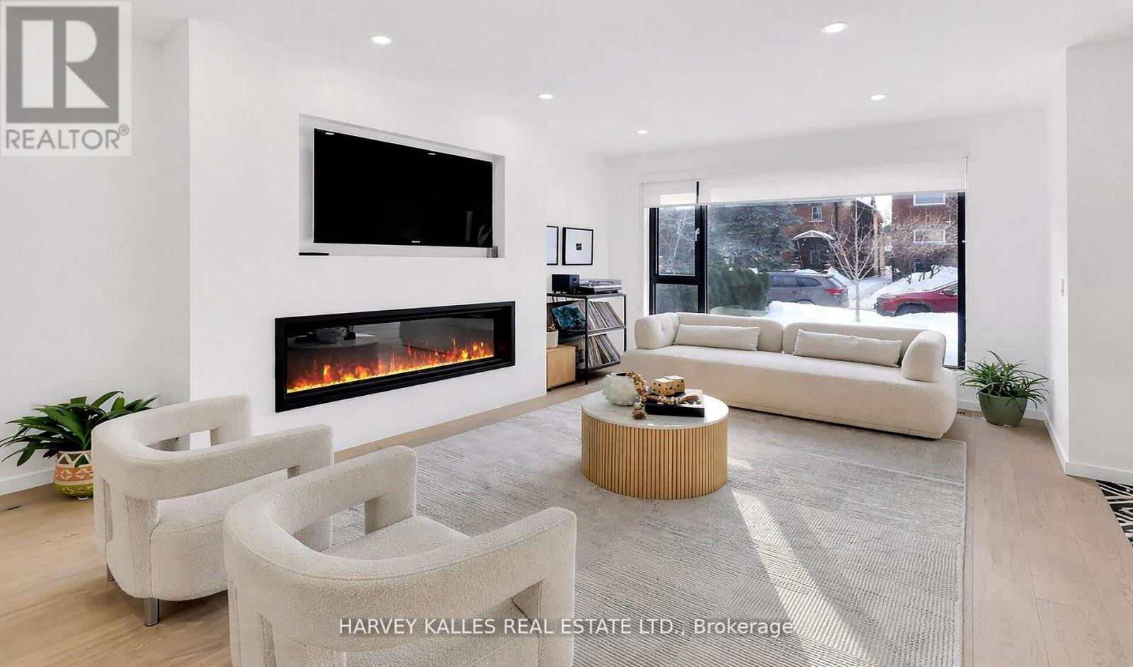 223 WYCHWOOD AVENUE - 6