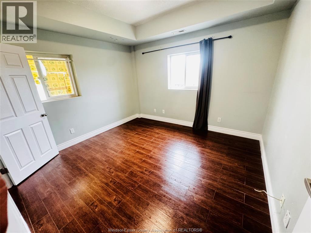 275 WYANDOTTE STREET West Unit# 305, Windsor, Ontario, N9A5X1 — Photo 13